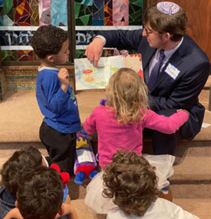 rabbi with kids